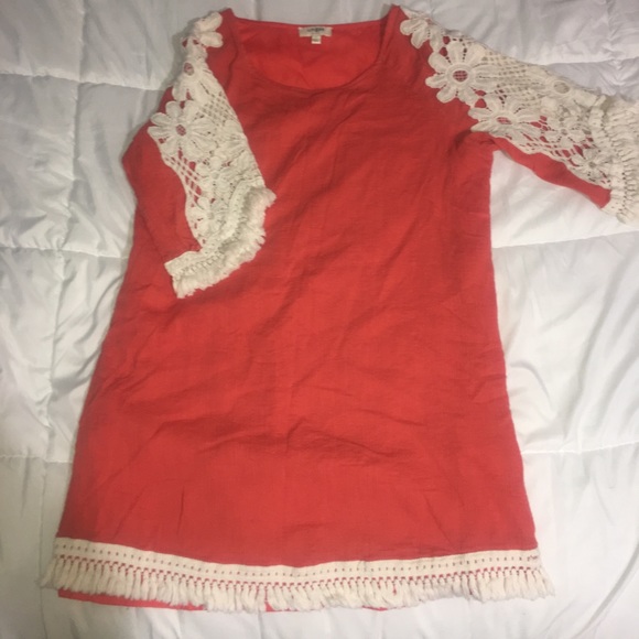 Umgee Dresses & Skirts - Umgee USA coral fringe and crochet dress